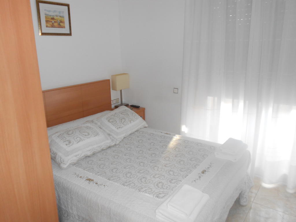 Hostal Ca La Irene Sant Vicens De Castellet Phòng bức ảnh